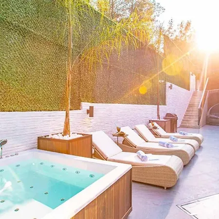 Pensión A Plus Ultra Luxury Guest House *