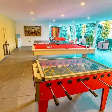 Pensionat A Plus Ultra Luxury Guest House