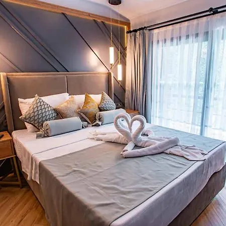 Pensionat A Plus Ultra Luxury Guest House